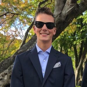 Meet your Posher, Austin